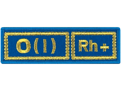 Шеврон O(I) Rh+ группа крови на голубом